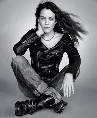 Riley Keough Poster G945130