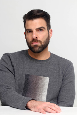 Zachary Quinto Stickers G949875