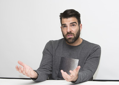 Zachary Quinto Poster G949877
