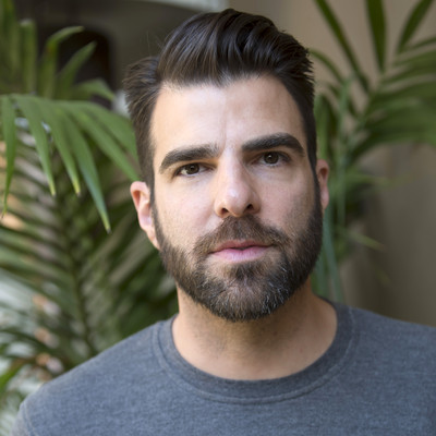 Zachary Quinto Poster G949888