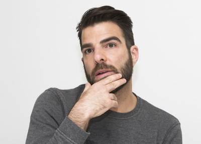 Zachary Quinto Stickers G949891