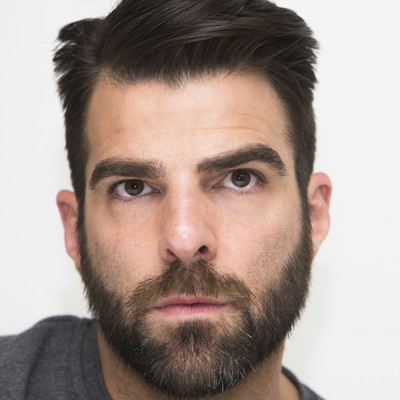 Zachary Quinto Poster G949894