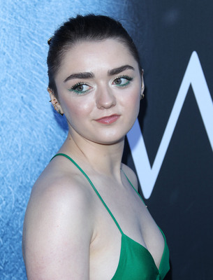 Maisie Williams Mouse Pad G963810