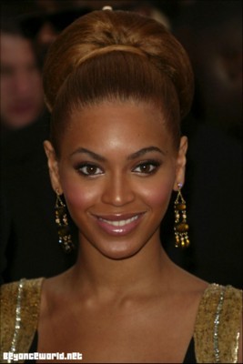 Beyonce Knowles puzzle G97306