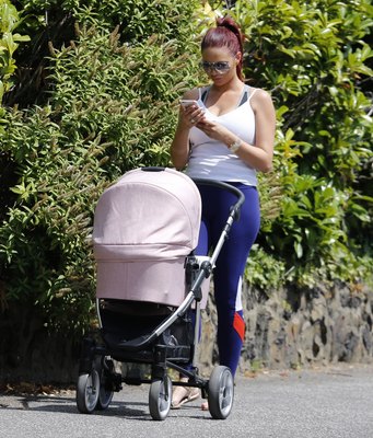 Amy Childs Poster G973434