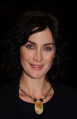 Carrie Anne Moss puzzle G97623