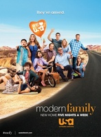 Modern Family movie poster (2009) Mouse Pad MOV_38e14971