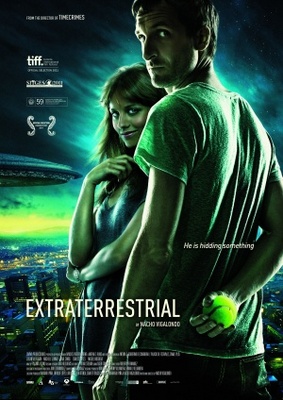 Extraterrestre movie poster (2011) pillow