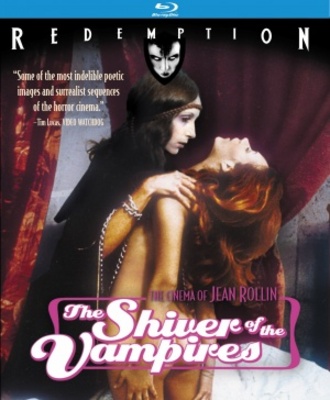 Frisson des vampires, Le movie poster (1971) pillow