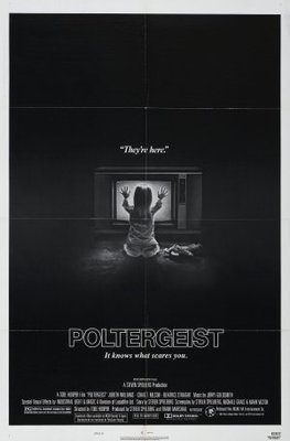 Poltergeist movie poster (1982) Mouse Pad MOV_98c7baaf