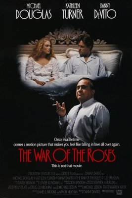 The War of the Roses movie poster (1989) pillow