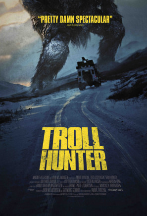 Trolljegeren movie poster (2010) pillow